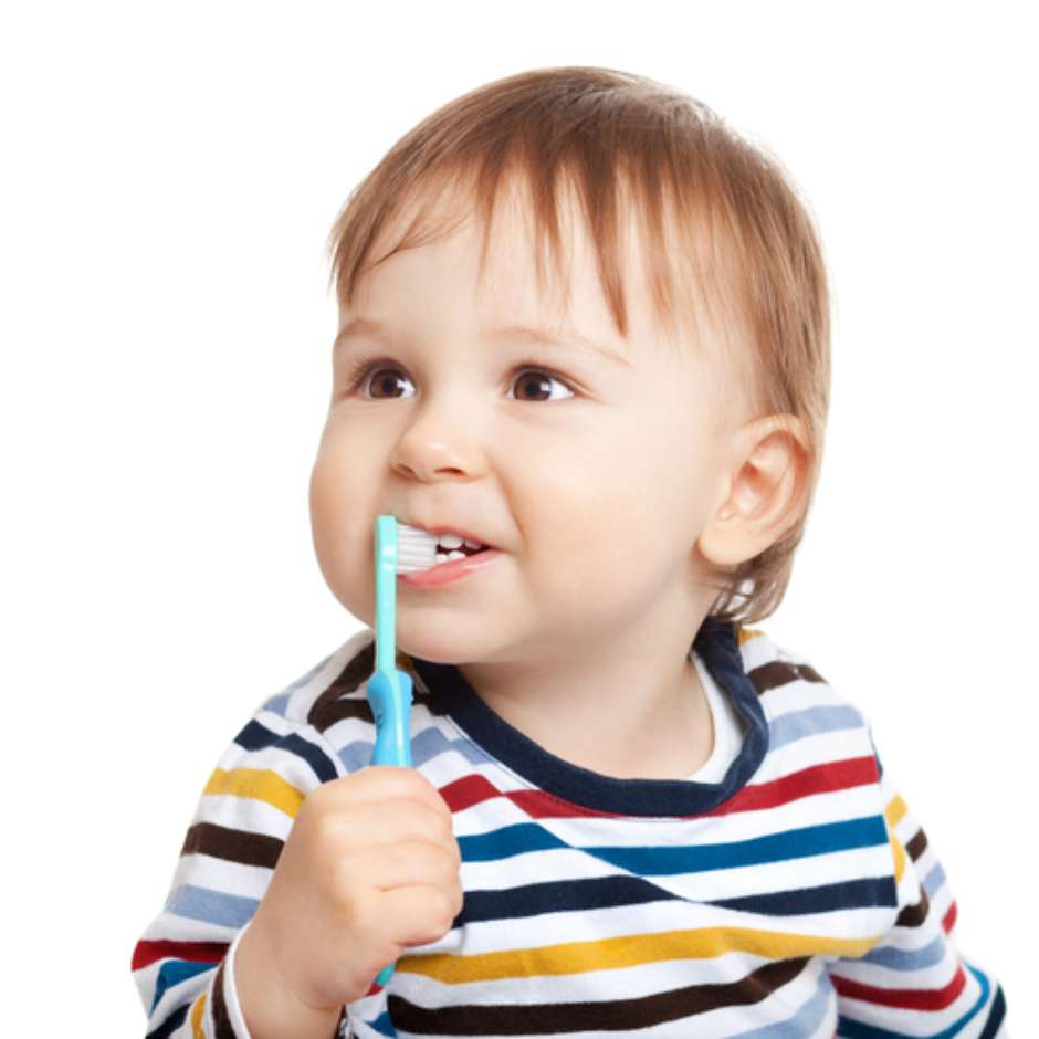 Criança-escovando-os-dentes.jpg